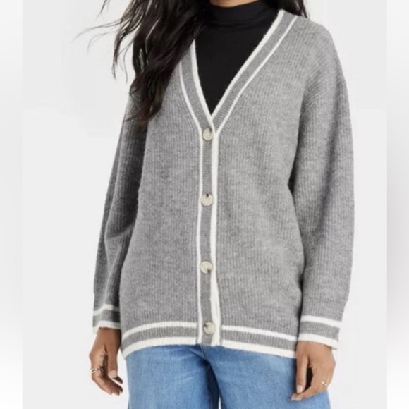 a new day Sweaters - A New Day Gray White Women Cardigan Sweater Size M Oversized V-neck Knit Button